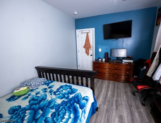 321 N Grove St, East Orange City, NJ 07017