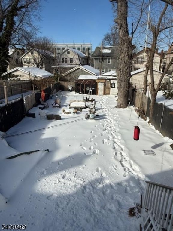 321 N Grove St, East Orange City, NJ 07017