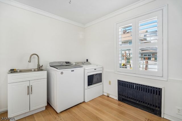 877 Park Ave, Elizabeth City, NJ 07208