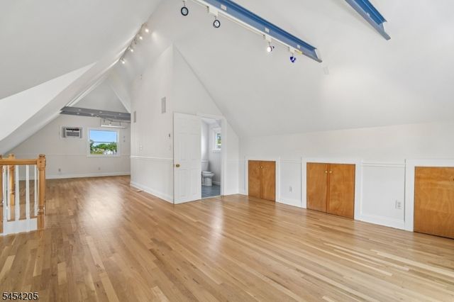 877 Park Ave, Elizabeth City, NJ 07208