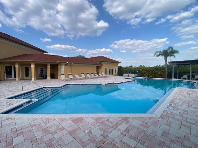 4333 BAYSIDE VILLAGE DRIVE 214, Tampa, FL 33615