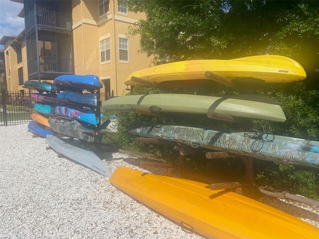 4333 BAYSIDE VILLAGE DRIVE 214, Tampa, FL 33615