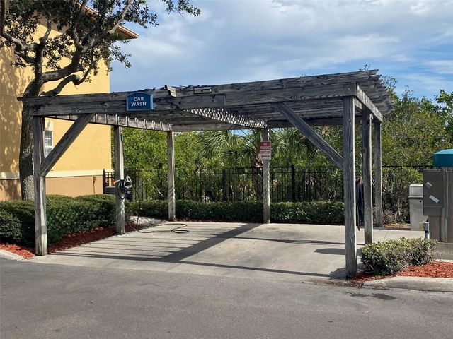 4333 BAYSIDE VILLAGE DRIVE 214, Tampa, FL 33615