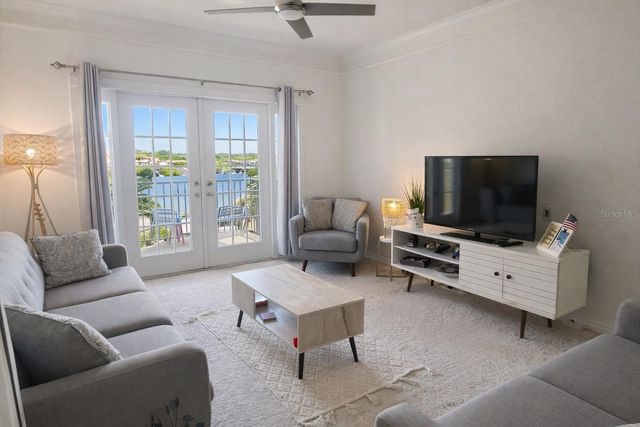 4333 BAYSIDE VILLAGE DRIVE 214, Tampa, FL 33615