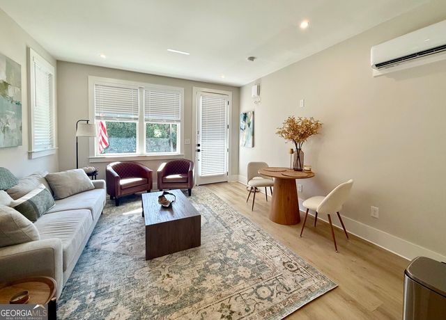 UNIT 1 Jarrard Street W, Cleveland, GA 30528