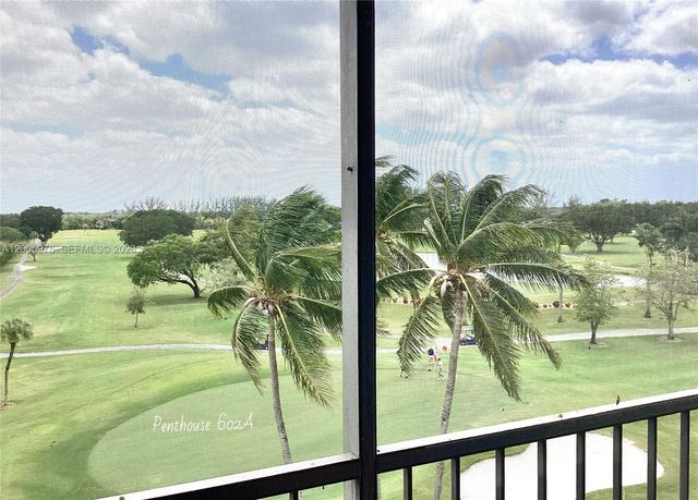8900 Washington Boulevard PH2A, Pembroke Pines, FL 33025