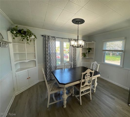 1683 Dennis Drive, Wickliffe, OH 44092