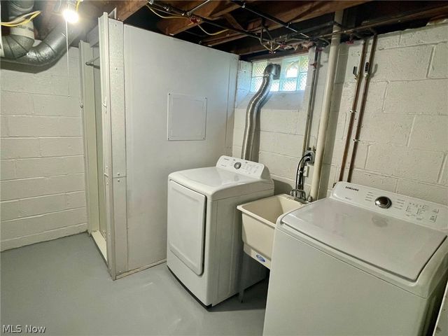 1683 Dennis Drive, Wickliffe, OH 44092