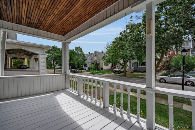 62 Parkwood Avenue, Tonawanda, NY 14217