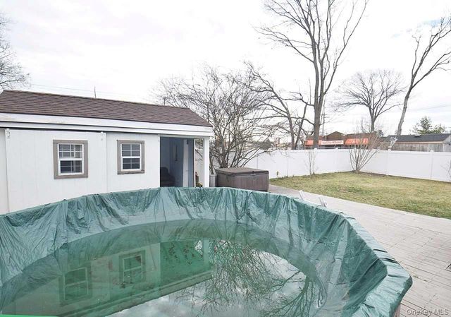 3 Windus Drive, Shirley, NY 11967