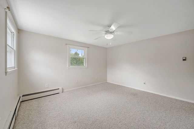 166 Lakeview Drive, Shelburne, VT 05458