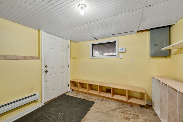 166 Lakeview Drive, Shelburne, VT 05458