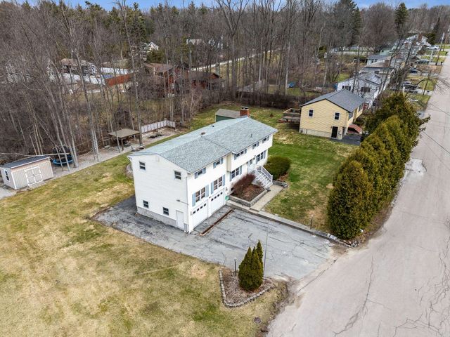 166 Lakeview Drive, Shelburne, VT 05458