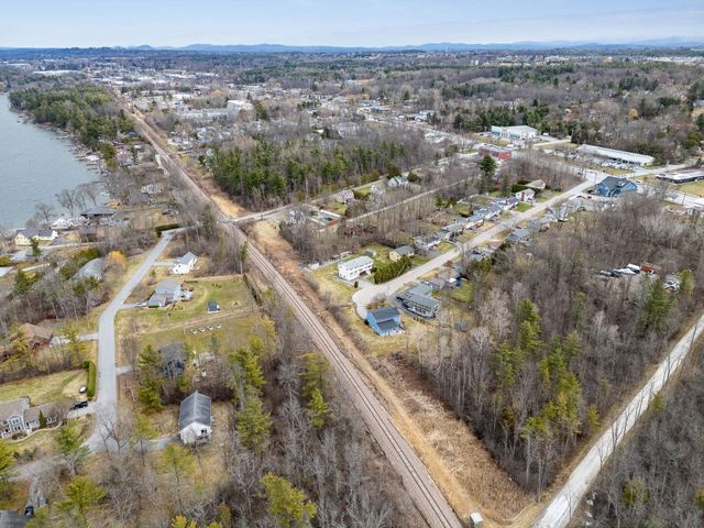 166 Lakeview Drive, Shelburne, VT 05458