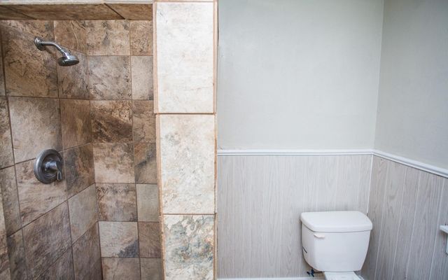 415 W Panhandle Street, Slaton, TX 79364