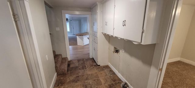 415 W Panhandle Street, Slaton, TX 79364