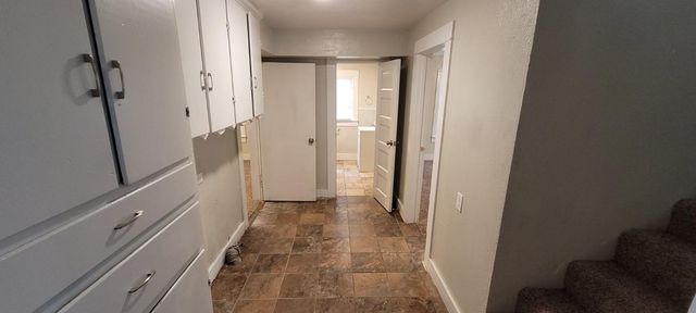 415 W Panhandle Street, Slaton, TX 79364