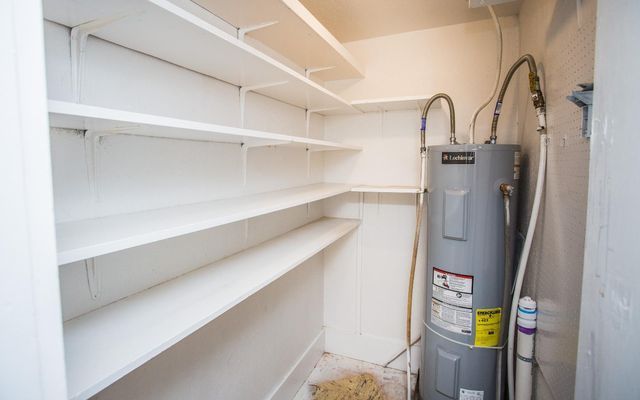 415 W Panhandle Street, Slaton, TX 79364