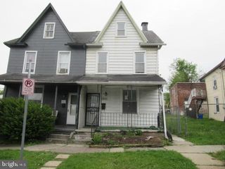 2023 FORSTER ST, Harrisburg, PA 17103