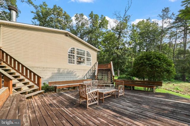 173 MEADOW RD, Luray, VA 22835