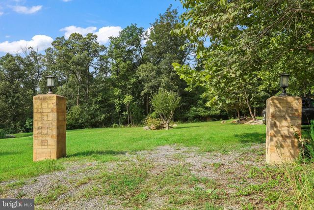 173 MEADOW RD, Luray, VA 22835