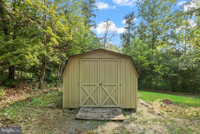 173 MEADOW RD, Luray, VA 22835