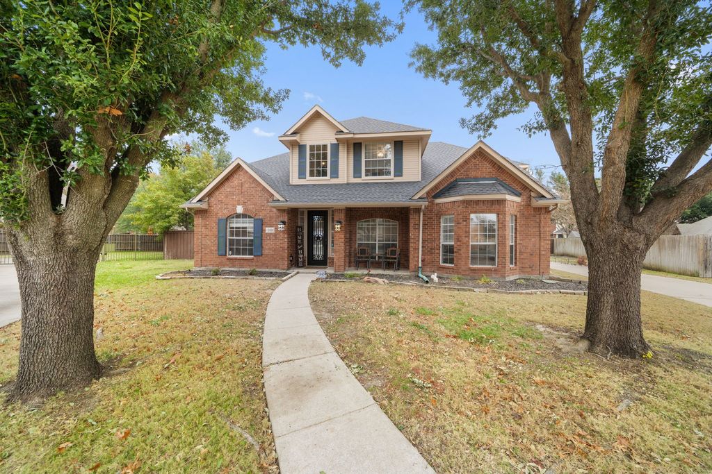 2806 Rosewood Boulevard, Mckinney, TX 75071