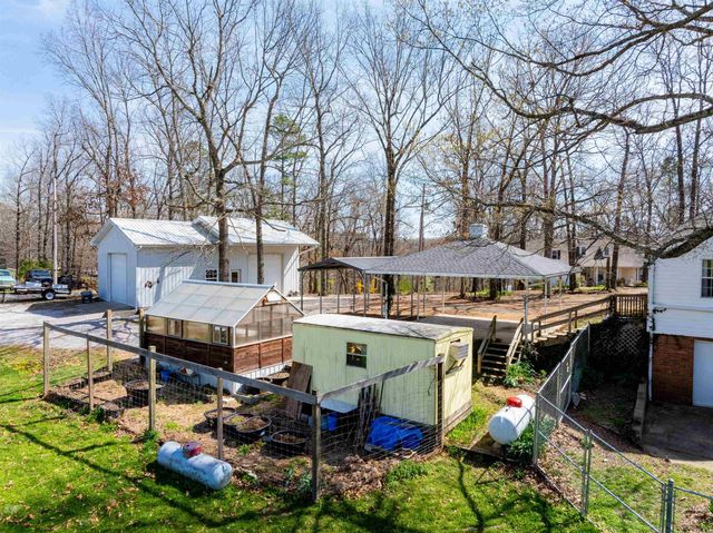 706 N Ridgeview Drive, Mountain View, AR 72560