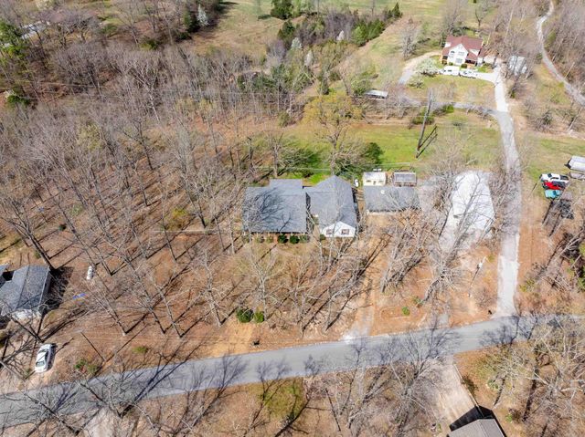 706 N Ridgeview Drive, Mountain View, AR 72560