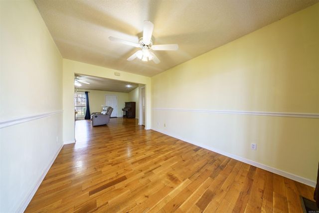 706 N Ridgeview Drive, Mountain View, AR 72560