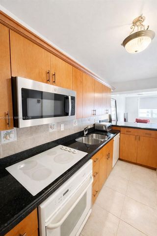 100 Lincoln Rd 1405, Miami Beach, FL 33139