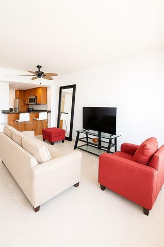 100 Lincoln Rd 1405, Miami Beach, FL 33139