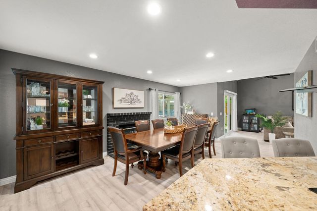 4124 Pebble Oaks Ct, Antelope, CA 95843