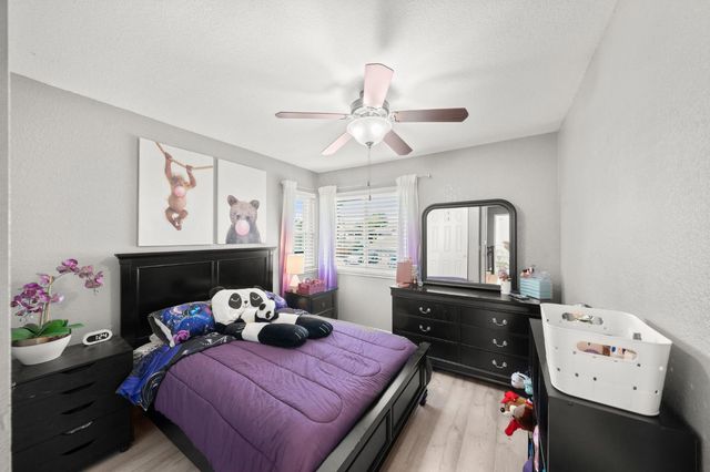 4124 Pebble Oaks Ct, Antelope, CA 95843