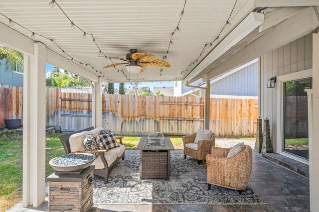 4124 Pebble Oaks Ct, Antelope, CA 95843