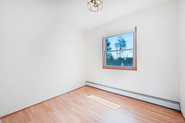 456 15th Street, West Babylon, NY 11704