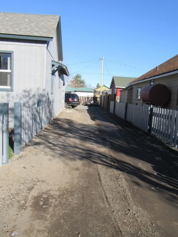 186 Siskiyou Street, Tulelake, CA 96134