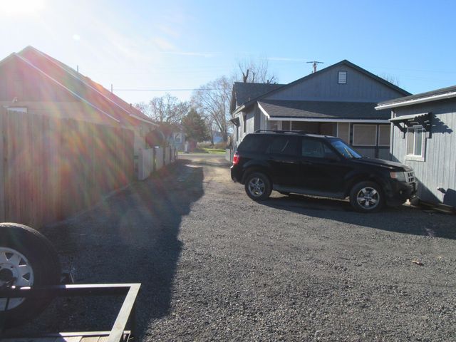 186 Siskiyou Street, Tulelake, CA 96134