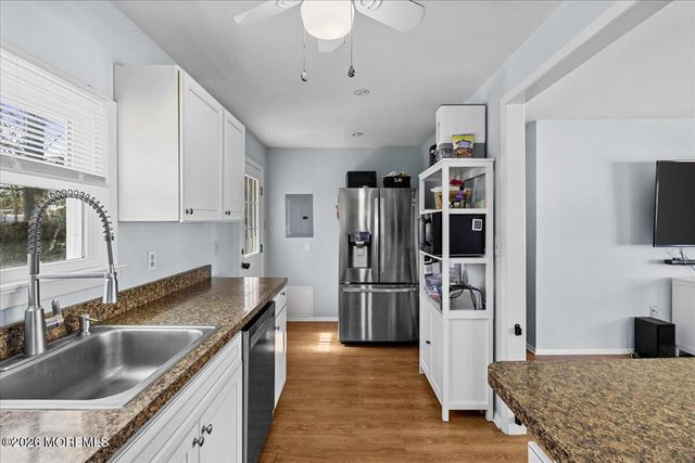 213 Chestnut Drive, Lanoka Harbor, NJ 08734