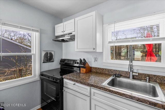 213 Chestnut Drive, Lanoka Harbor, NJ 08734