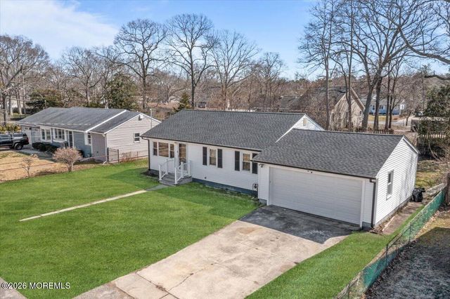 213 Chestnut Drive, Lanoka Harbor, NJ 08734