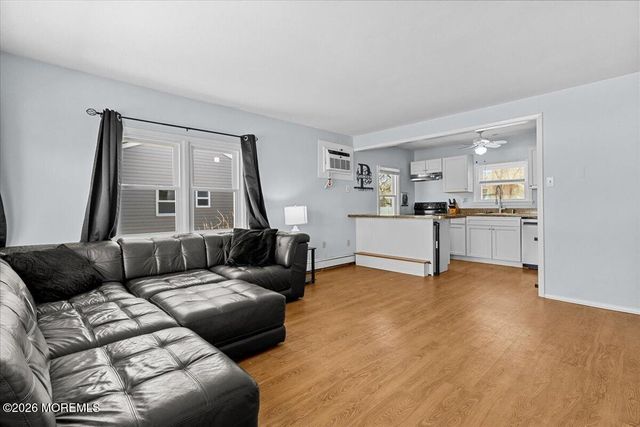 213 Chestnut Drive, Lanoka Harbor, NJ 08734