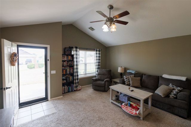 7945 Liberty Bell Lane, Sapulpa, OK 74066