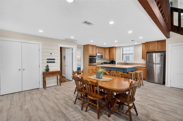 101 Stanek Drive, Surfside Beach, TX 77541
