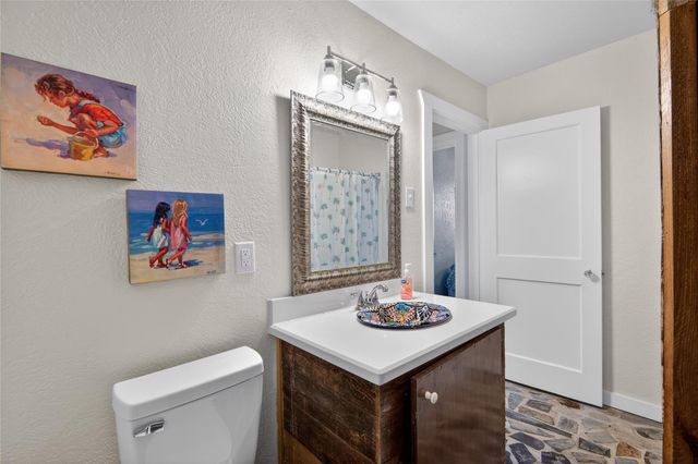 101 Stanek Drive, Surfside Beach, TX 77541