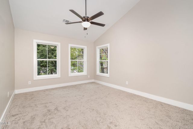 14 Creekstone Court, Greensboro, NC 27407