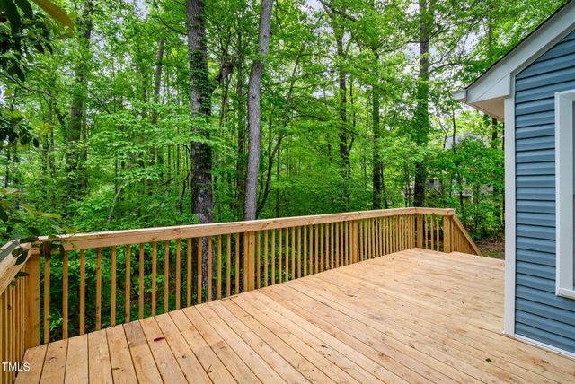 14 Creekstone Court, Greensboro, NC 27407
