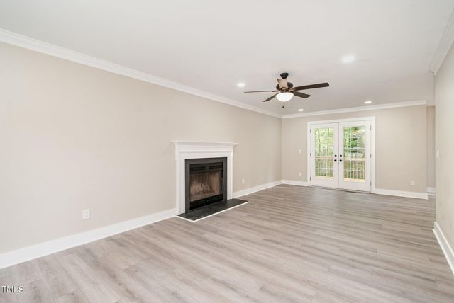 14 Creekstone Court, Greensboro, NC 27407