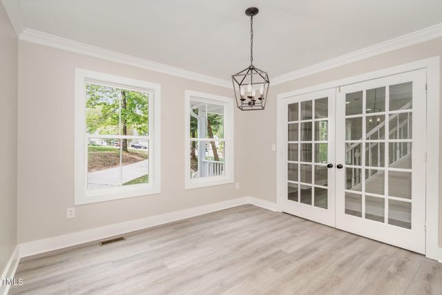 14 Creekstone Court, Greensboro, NC 27407