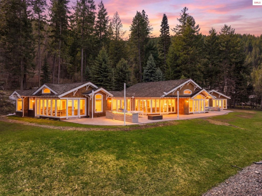 5015 Bottle Bay Rd, Sagle, ID 83860 photo 3